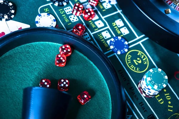 Payout table for Jewels of Prosperity symbols